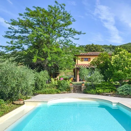 Lovely In With Kitchen Cortona