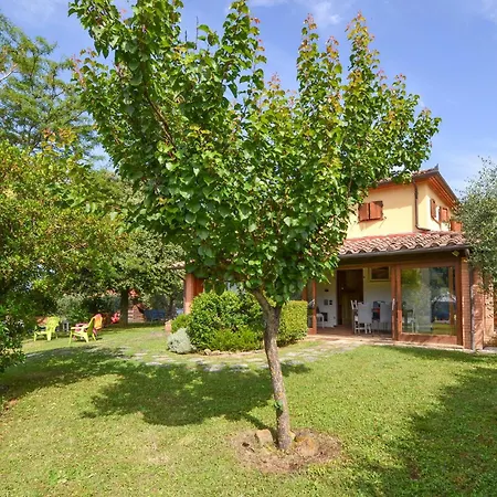 Lovely In With Kitchen Cortona
