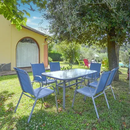 Lovely In With Kitchen Ferienhaus