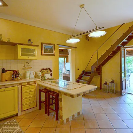 Nyaraló Lovely In With Kitchen *