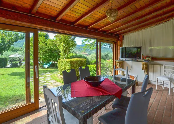 Lovely In With Kitchen Ferienhaus *