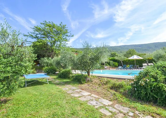 Vakantiehuis Lovely In With Kitchen *