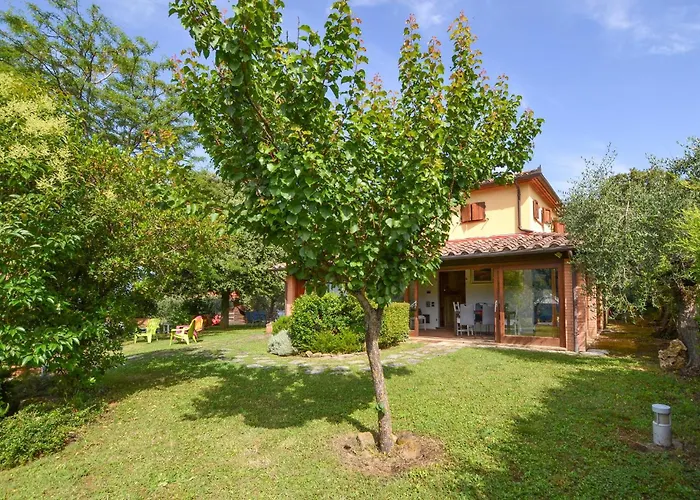 Lovely In With Kitchen Cortona