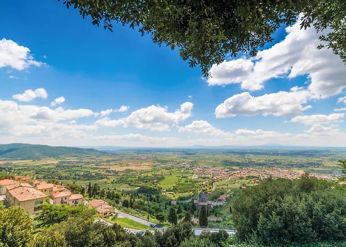 Lovely In With Kitchen Holiday home